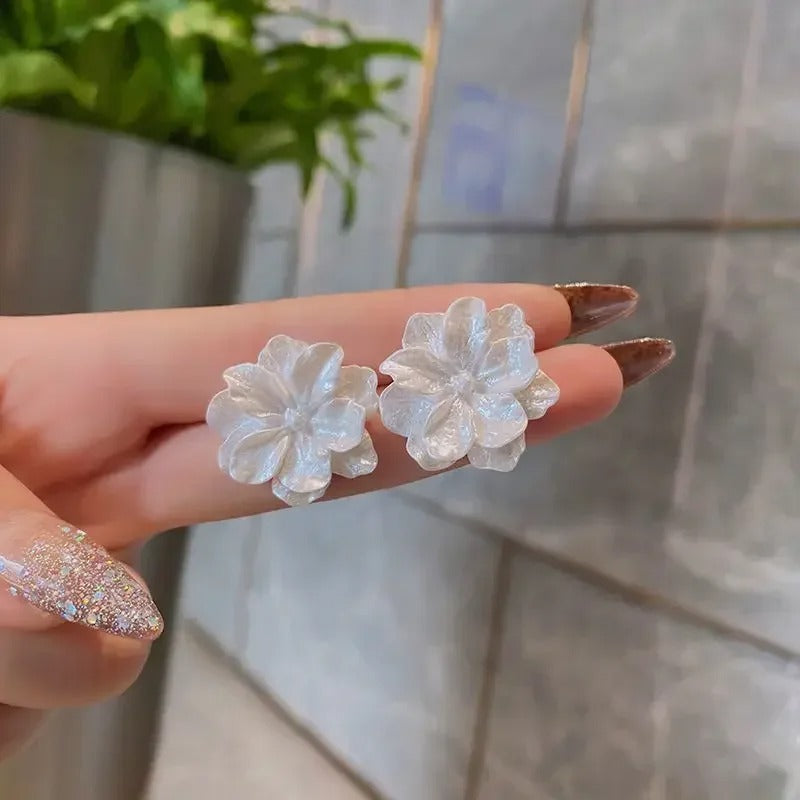 Red Blue Enamel Flower Stud Earrings for Women - Revelloventures