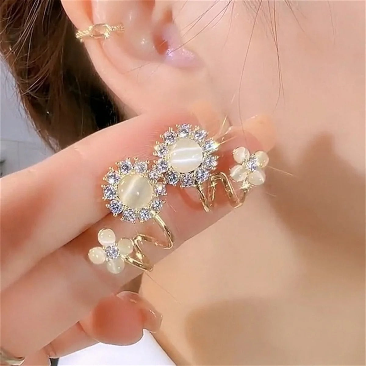 Exquisite Opal Flower Stud Pearl Floral Leaves Earrings