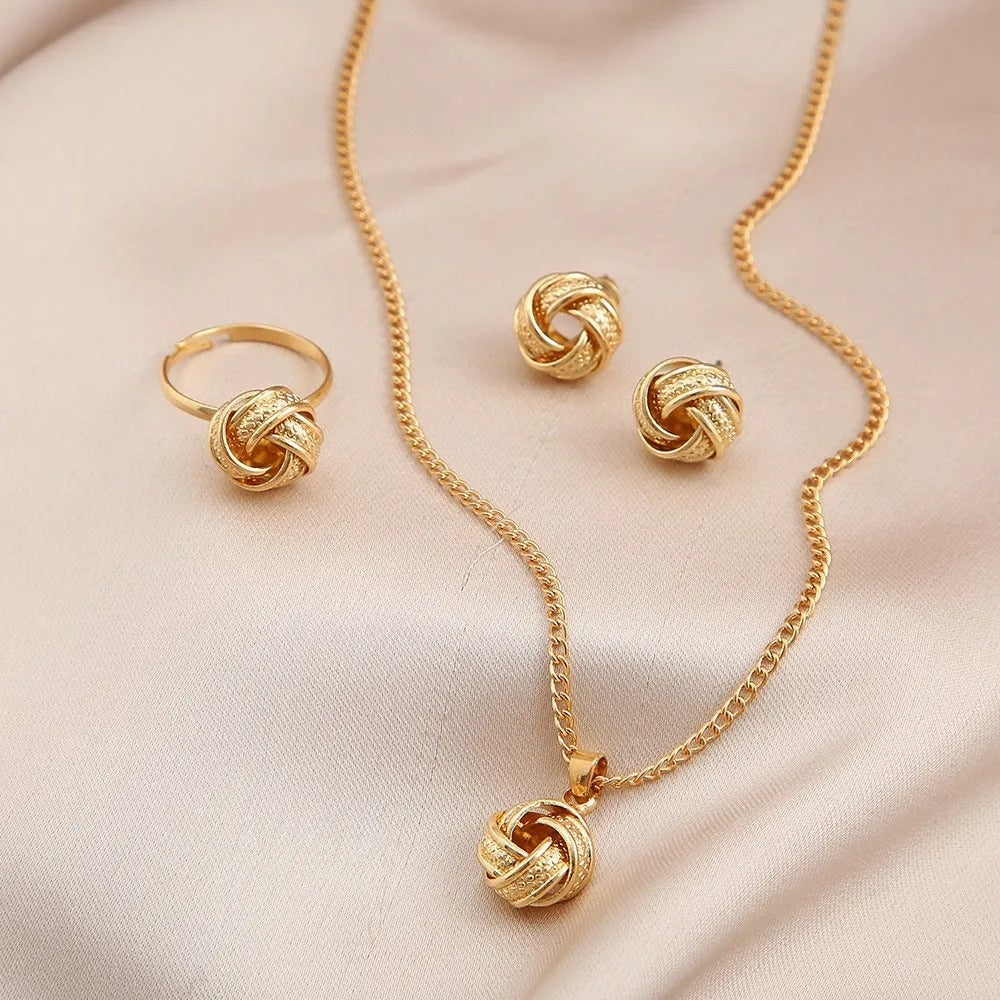 LATS 3 Pcs/Set Round Pearl Pendant Necklace For Women - Revelloventures