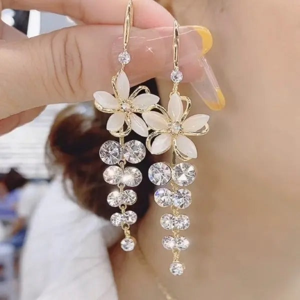 Luxury Crystal Long Flower Drop  Earrings For Women