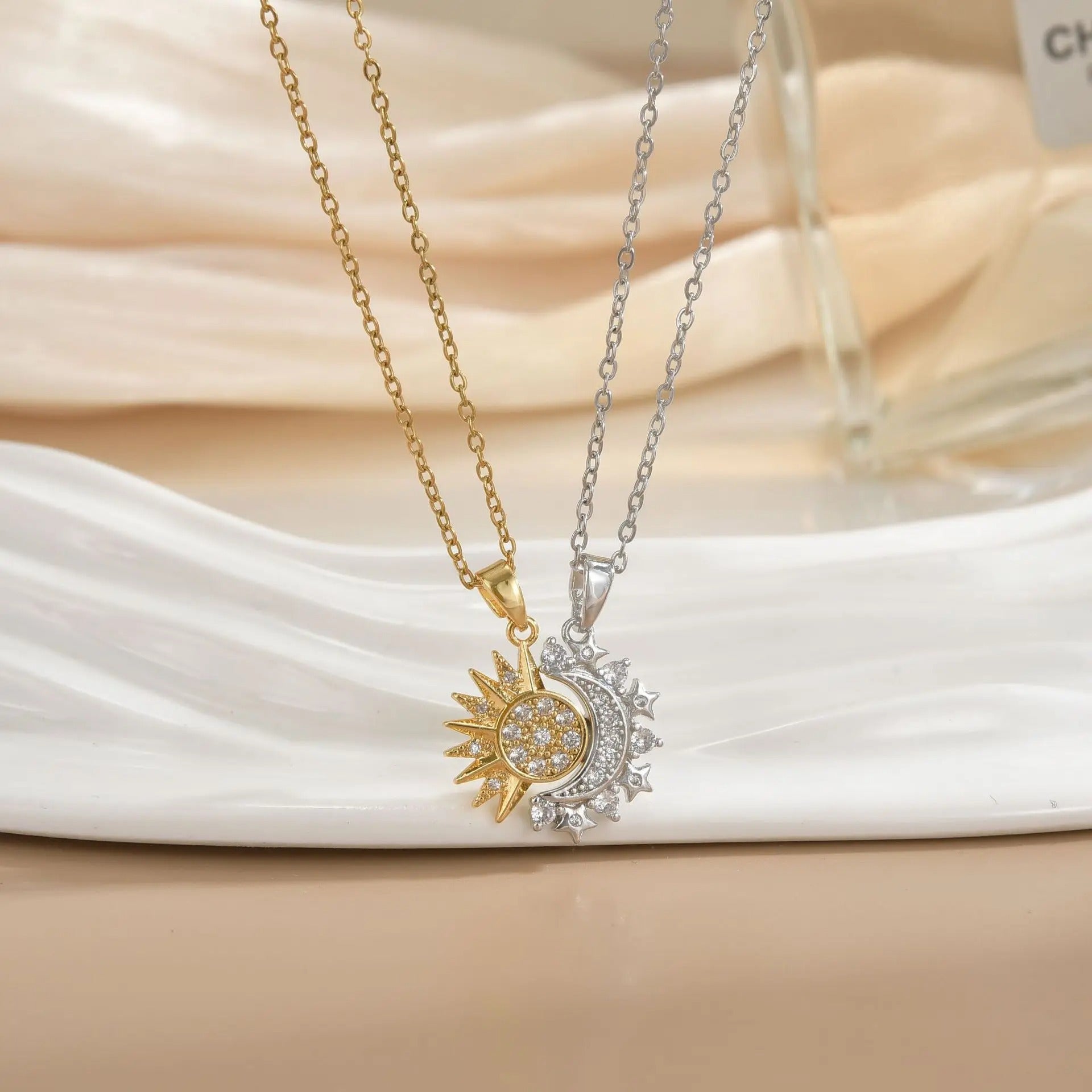 Stainless Steel Magnetic Sun Moon Couple Necklace Fashion Chain for Men and Women