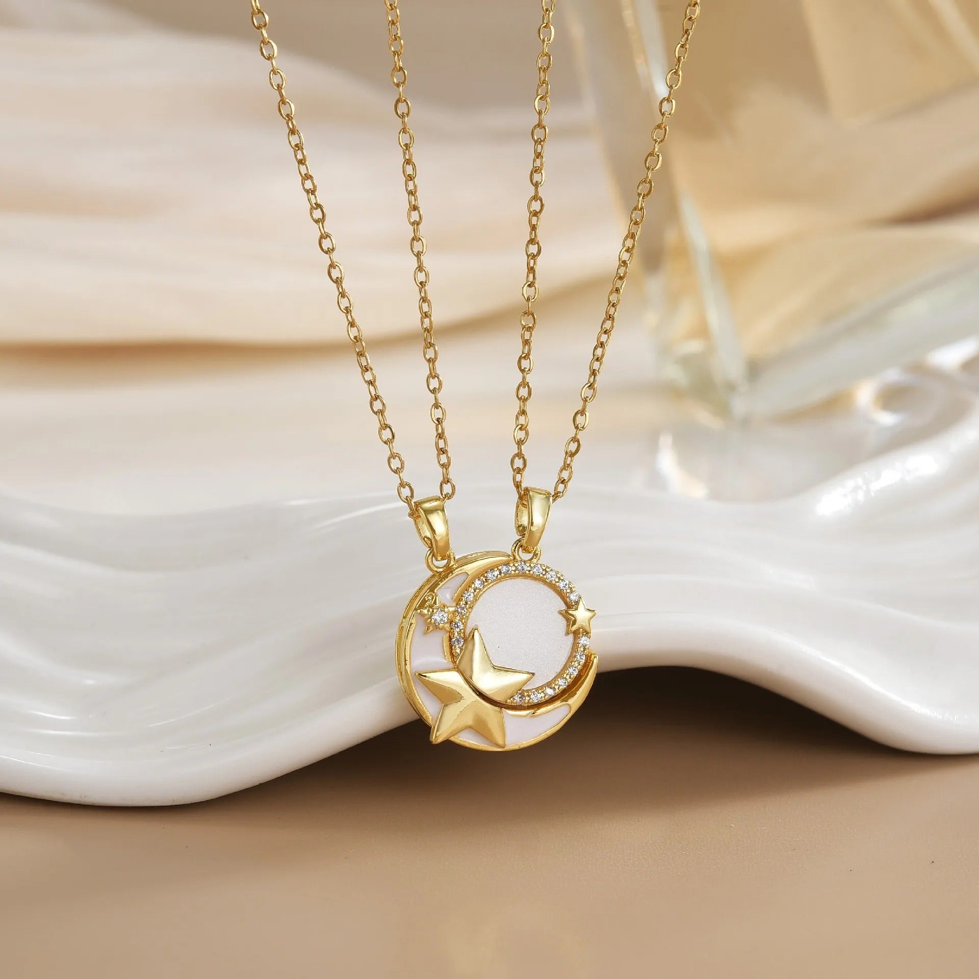 Stainless Steel Magnetic Sun Moon Couple Necklace Fashion Chain for Men and Women