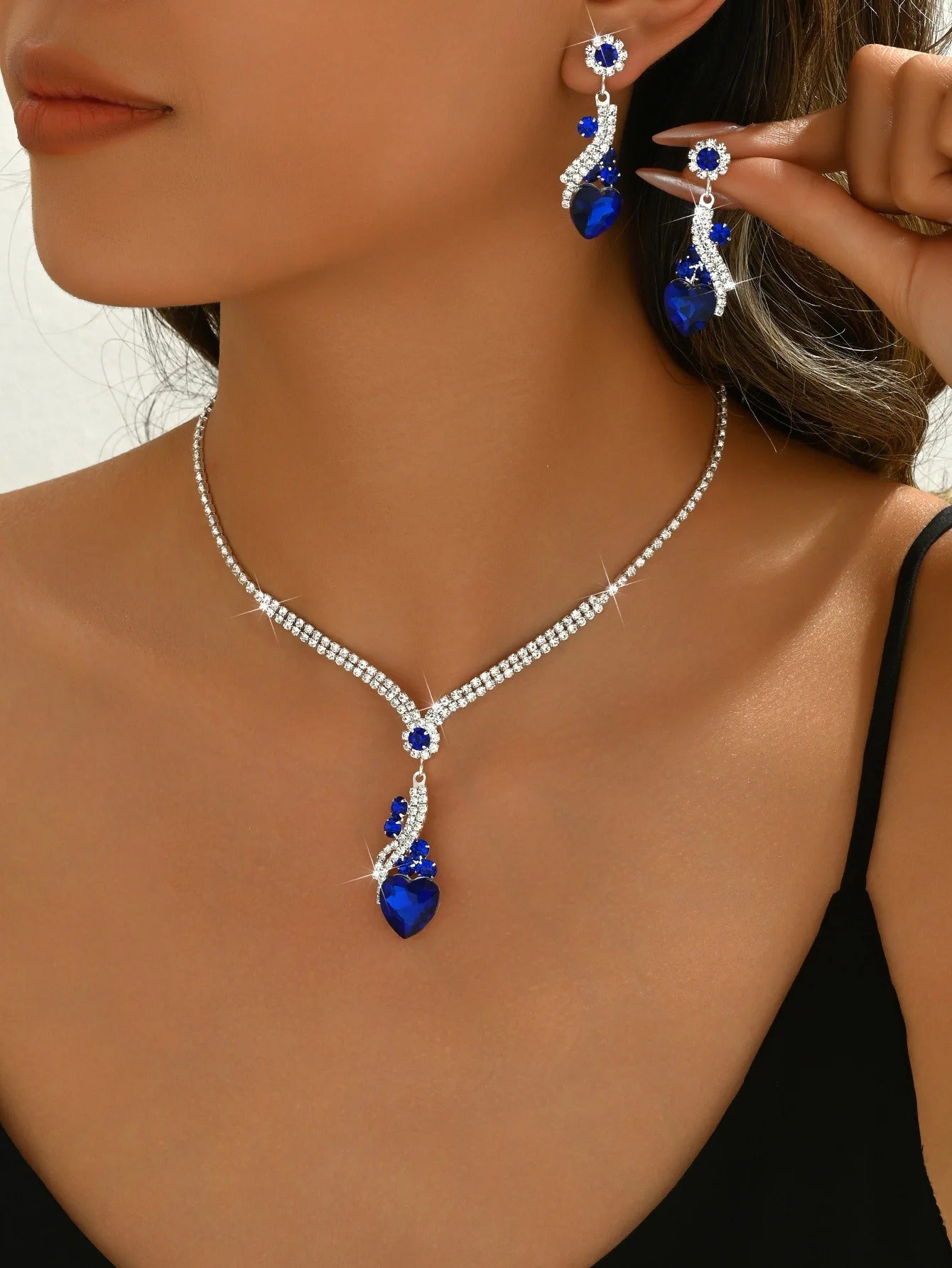 3pcs Elegant Vintage Jewelry Set for Women Sparkling Rhinestones Necklace Shiny Crystal Choker Bridal Wedding Earrings Party - Revelloventures