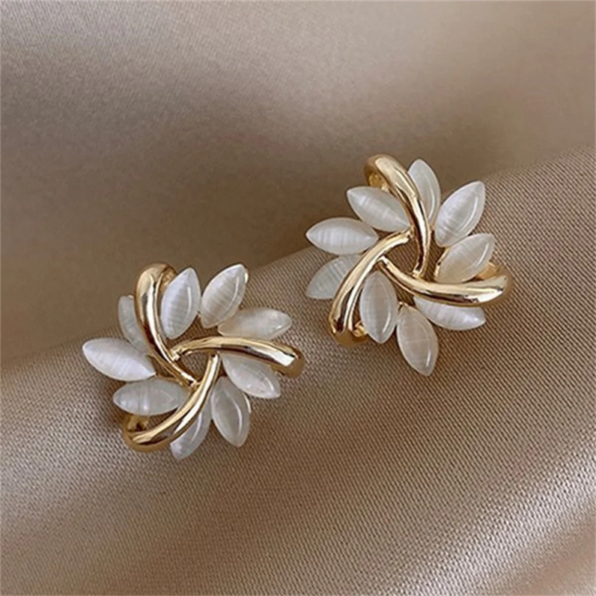 Exquisite Opal Flower Stud Pearl Floral Leaves Earrings