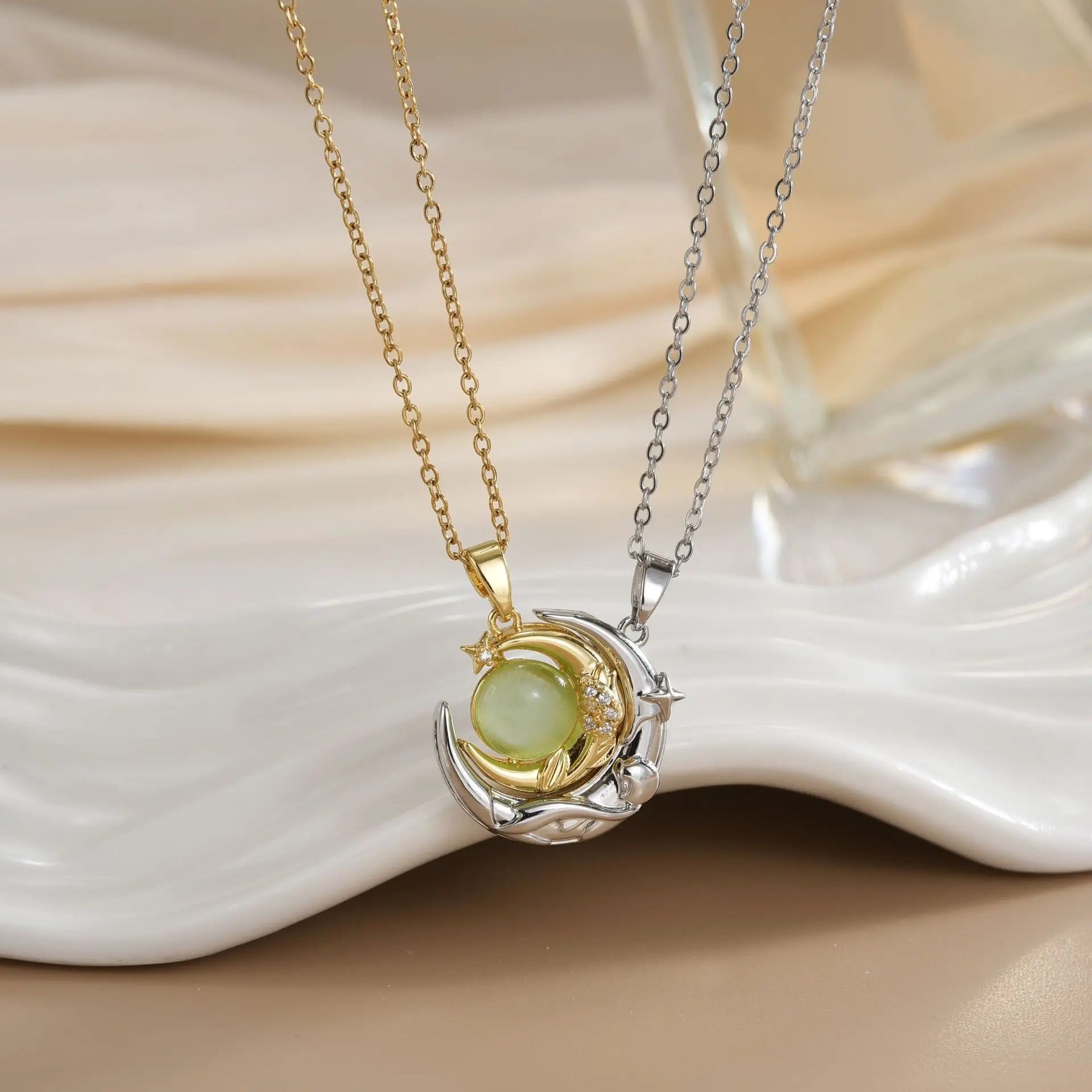 Stainless Steel Magnetic Sun Moon Couple Necklace Fashion Chain for Men and Women