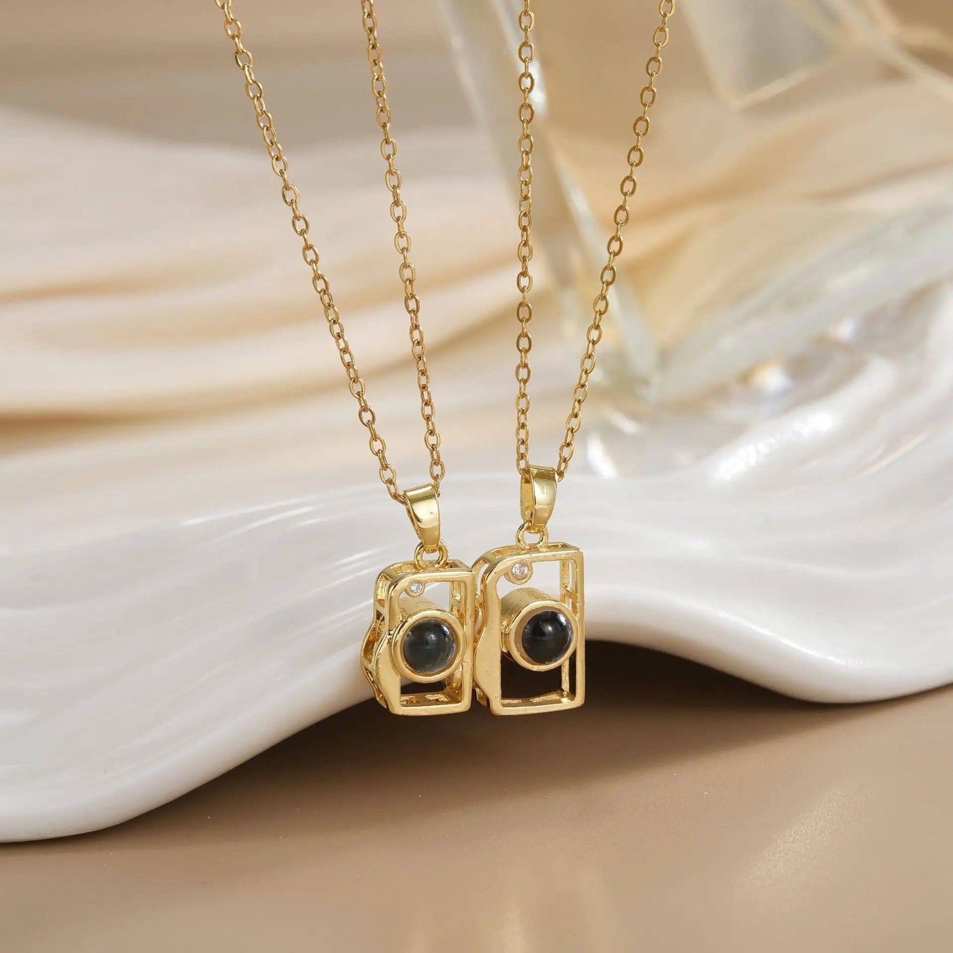 Stainless Steel Magnetic Sun Moon Couple Necklace Fashion Chain for Men and Women