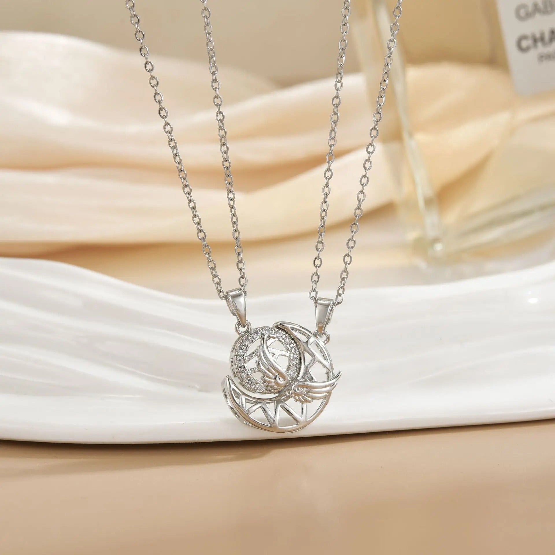 Stainless Steel Magnetic Sun Moon Couple Necklace Fashion Chain for Men and Women