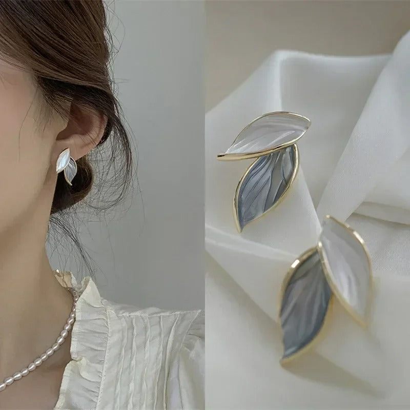 Lovely Sweet Grey Leaf Stud Earrings for Women - Revelloventures