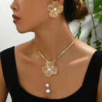 2pcs Set Luxury Personality Gold Color Stereo Flower Inlay Pearl Necklace Earrings Set for Women - Revelloventures