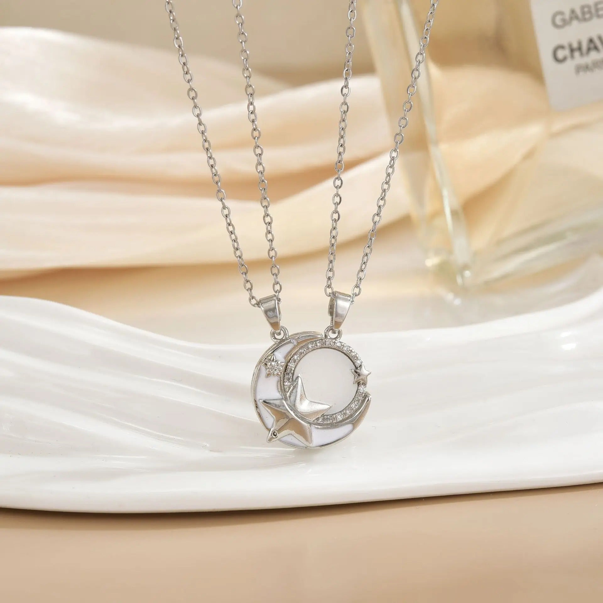 Stainless Steel Magnetic Sun Moon Couple Necklace Fashion Chain for Men and Women