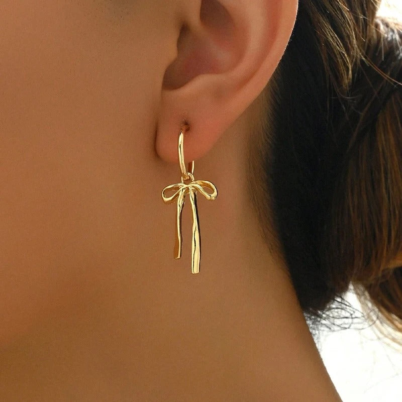 Retro Soft Bowknot Earrings Versatile Gold Tassel Stud Earring