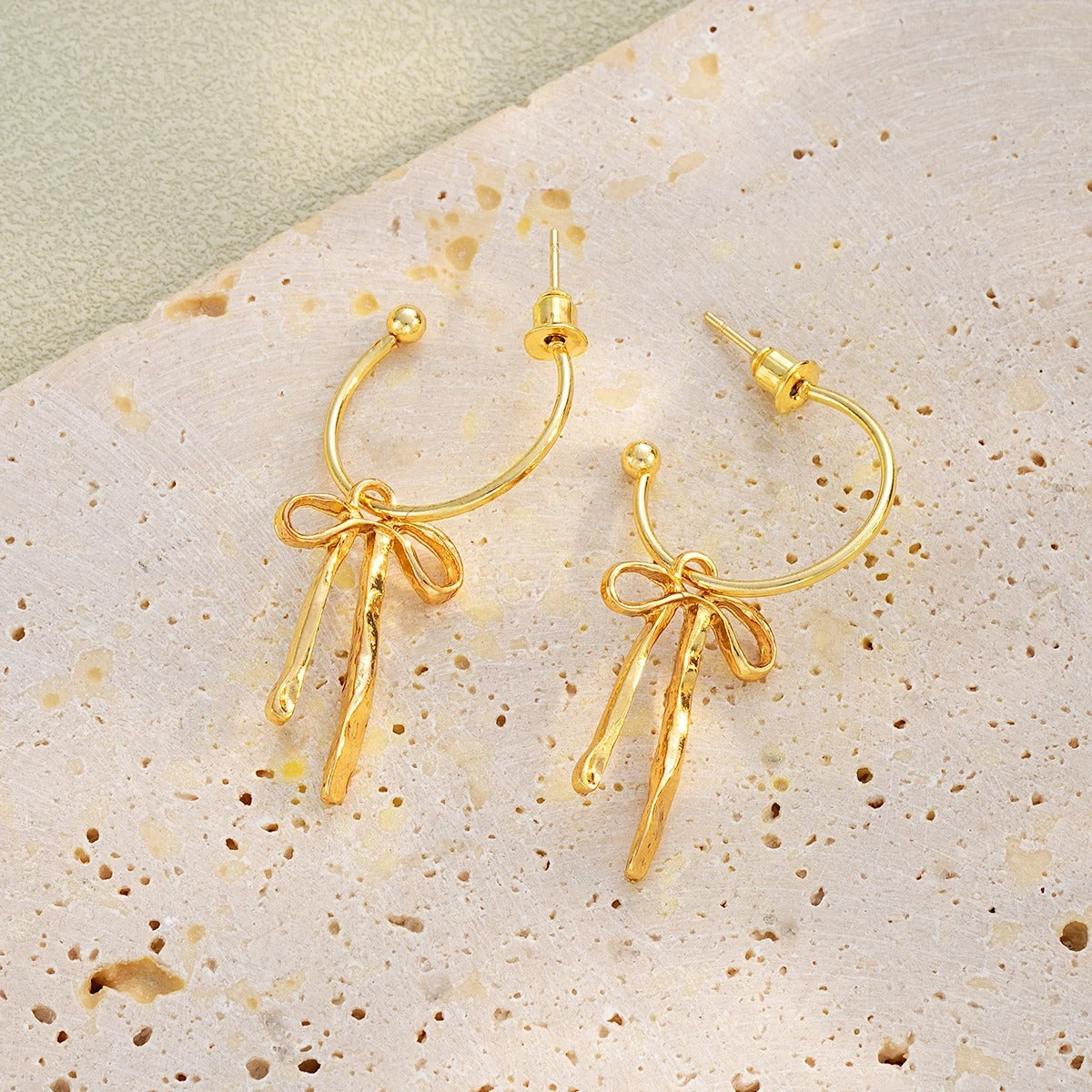 Retro Soft Bowknot Earrings Versatile Gold Tassel Stud Earring