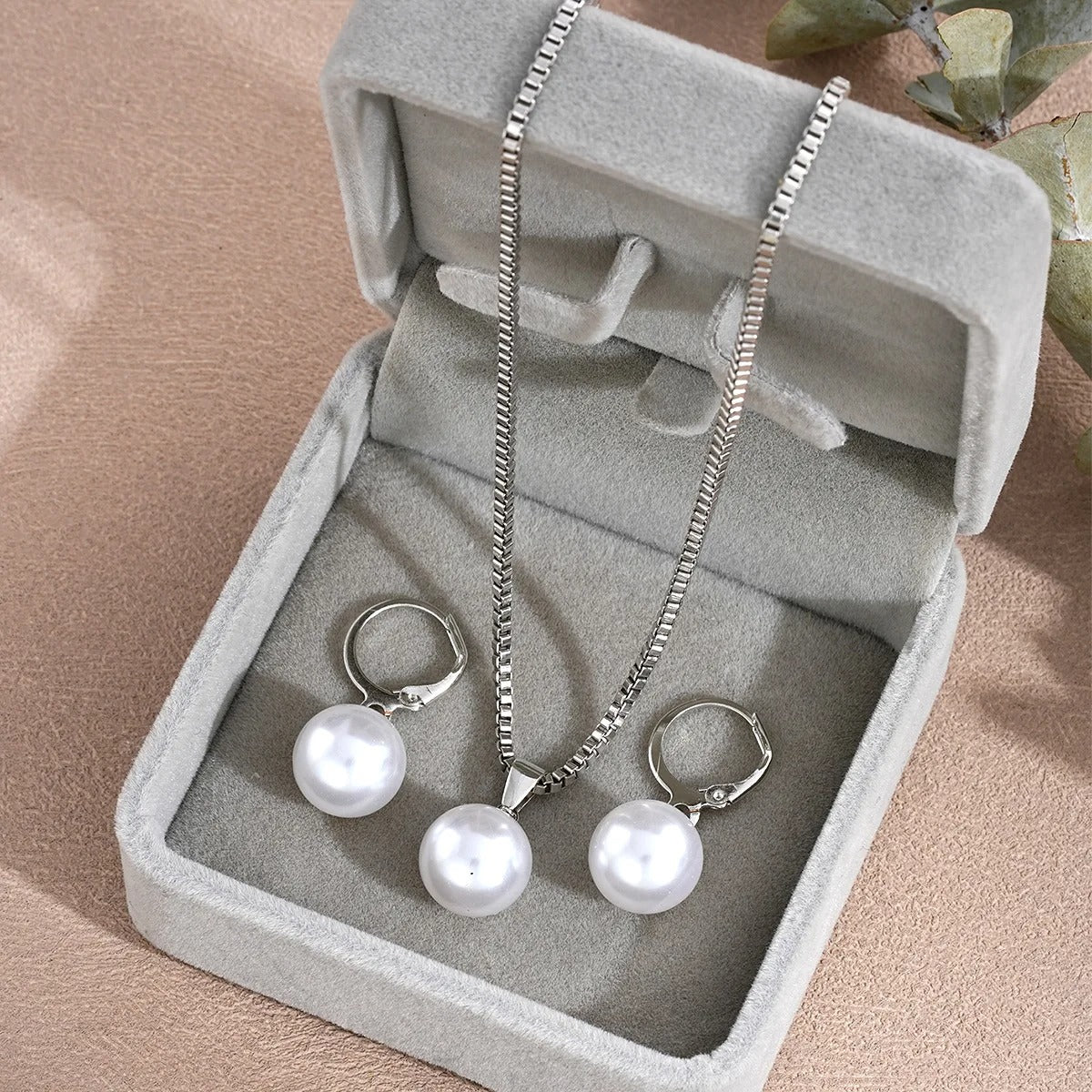 LATS 3 Pcs/Set Round Pearl Pendant Necklace For Women - Revelloventures