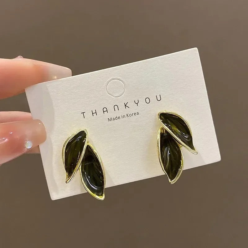 Lovely Sweet Grey Leaf Stud Earrings for Women - Revelloventures
