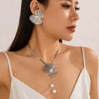 2pcs Set Luxury Personality Gold Color Stereo Flower Inlay Pearl Necklace Earrings Set for Women - Revelloventures