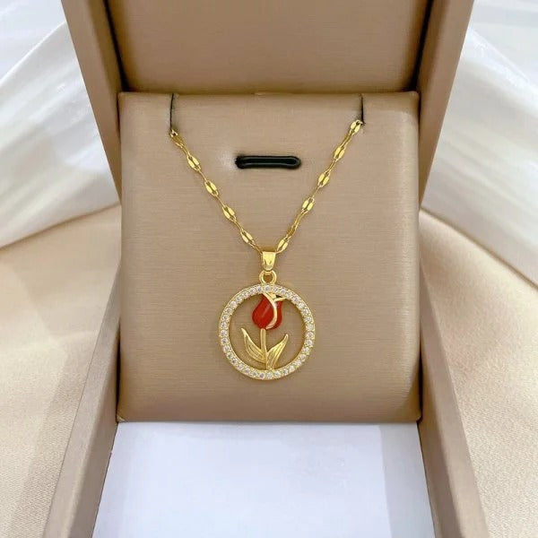 Exquisite and Fashionable Stainless Steel Sun Pendant Necklace For Women